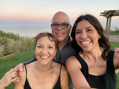 Melinda with her husband Dan and Daughter Angela