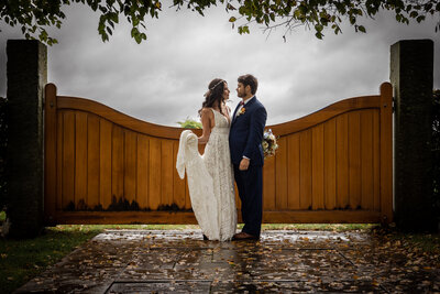 Photograph of a bride and groom at Saltwater Farms Vineyard.