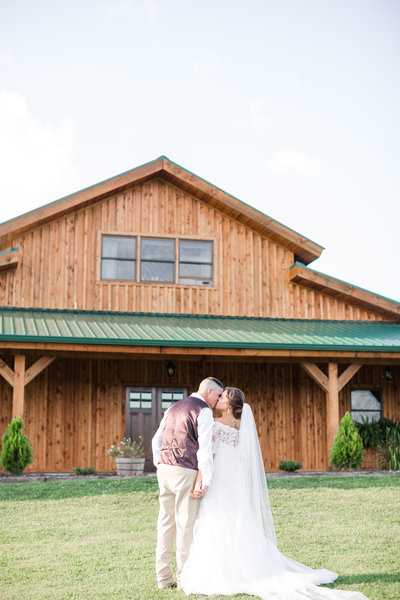 Middlefork Barn Red & Sunflower Wedding-110