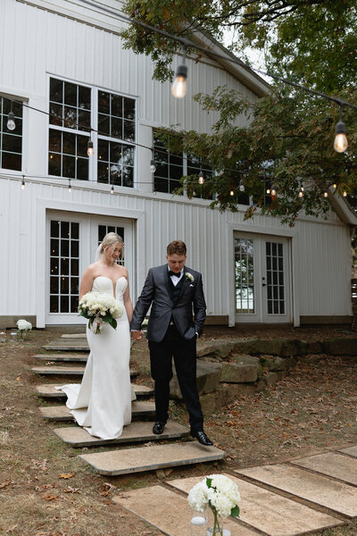 Kindred-barn-arkansas-wedding-venue-154
