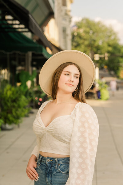 Senior Portrait taken by Senior Portrait Photographer Photography By Billie Jean Bowing Green Kentucky