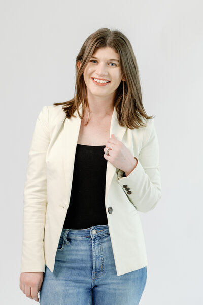 Headshot of Caroline from Sweet Caroline Events taken by Fredericks Photo and Films.