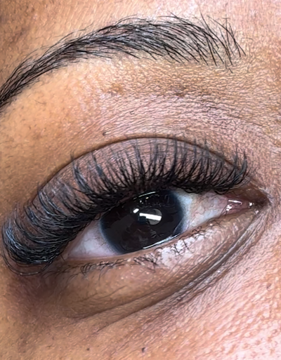 Close-up of lash extensions applied at Jazzy's Glam Bar in Tampa, F