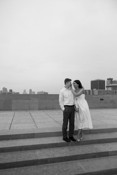 liberty memorial couples session in kansas city