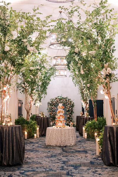 cake design and greenery at wedding reception at the NOPSI hotel