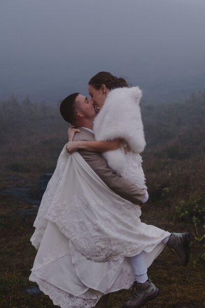 Alaska-Fall-Helicopter-Elopement-A&C_100