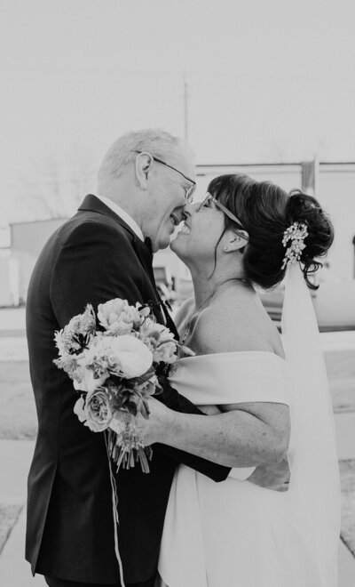 documentary-style-wedding-photographer-texas