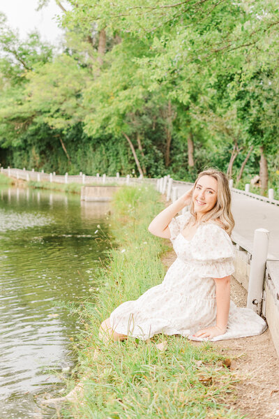Delafield Fish Hatchery, Delafield Senior portraits, Summer Portraits, Wisconsin Senior Portraits