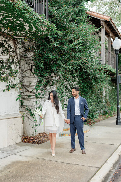 Hannibal Square Orlando Engagement By Light And Airy Photographer 0005