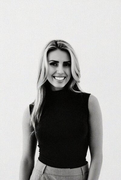 Boudoir_photographer_ina_mcconnell