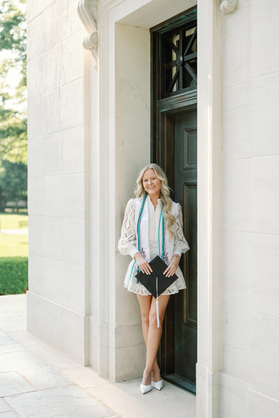 Alabama Grad Session taken on the University of Alabama campus in Tuscaloosa, Alabama. Graduate Photography