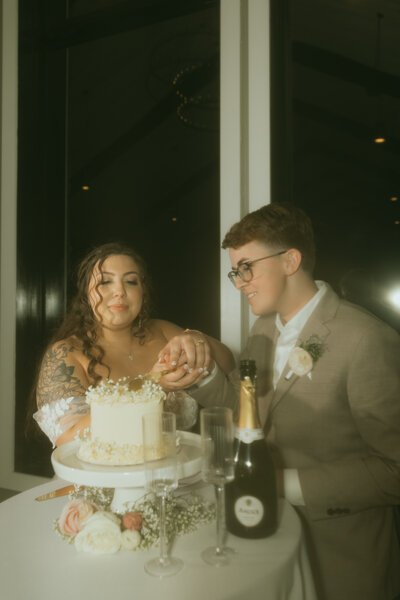 Wedding photos outdoors