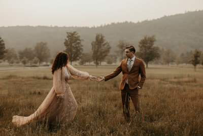 Intimate wedding photo in Washington