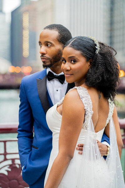 bride and groom portrait in downtown chicago wedding
