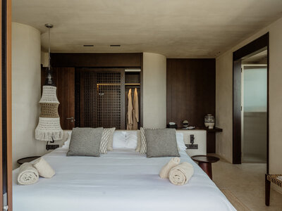 Website - Sapphire - 28