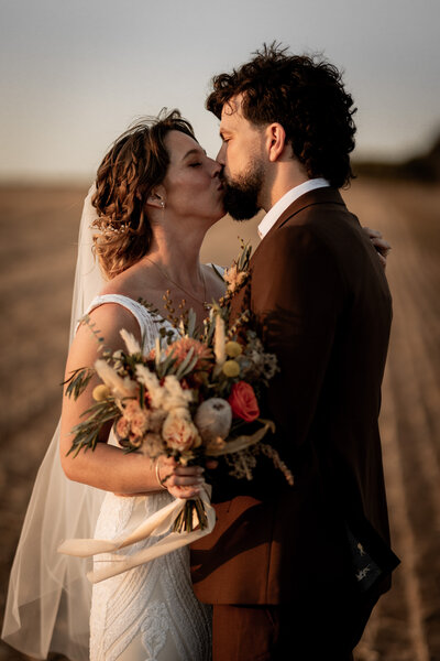 250226-Shelly-Tom-Rexvil-Photography-Adelaide-Wedding-Photographer-570