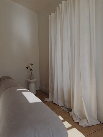Rental Space for Photoshoots, Filming, Photo shoots, Events in Vancouver South Surrey White Rock BC