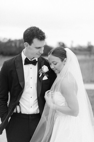 bride and groom first dance