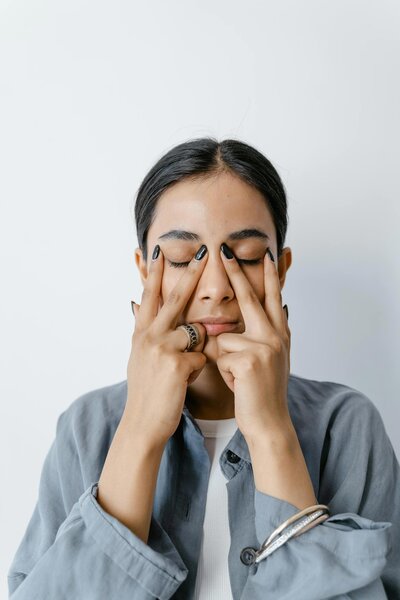 Face Yoga, a powerful ritual