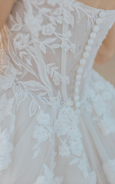 Nunziata Bridal Boutique - Sarnia, Ontario - Martina Liana 1413-4