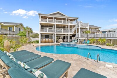 Luxury-Holden-Beach-Rentals-WI--pool7