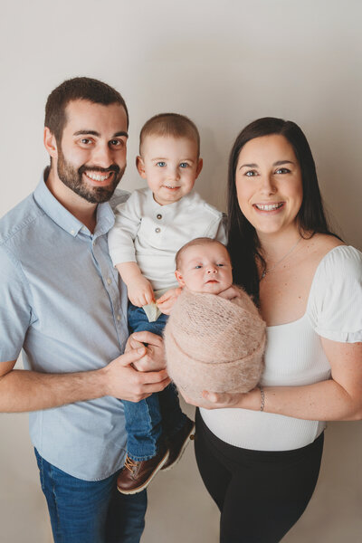 berkshire-wedding-photographers-hiking-2