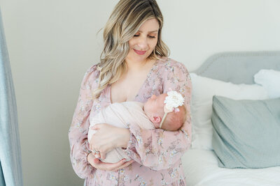 Lifestyle Newborn Baby Girl Light and Airy Colorado Newborn Photographer Elena Spraguer Photography 0050