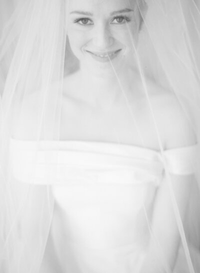 Molly-Carr-Photography-Luxury-Film-Photographer-Destination-Weddings-39