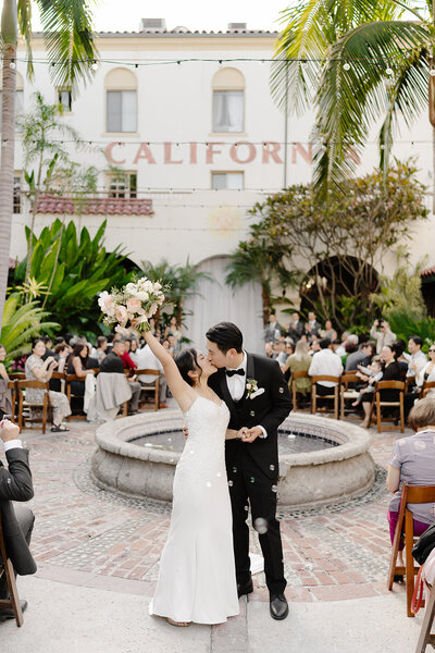 Getting ready at the Villas in la Quinta before they exchanged the vows at the Palm springs la quinta country club