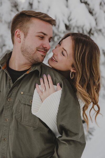 A couple from Alabama poses during their engagement photo session