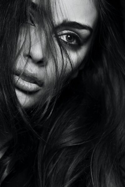 Beauty wolfe Website Templates designed for the beauty boss, beauty salon, esthetician, brow artist, hair stylist, lash artist, beauty blogger, nail salon.