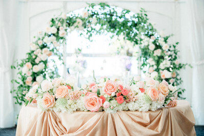 Bridal flowers and table decor at Newcastle Golf Club captured in Renton by wedding photographers in Seattle