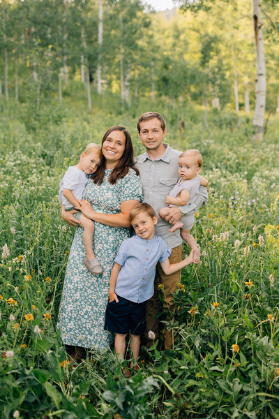 picture of family in the Utah mountains