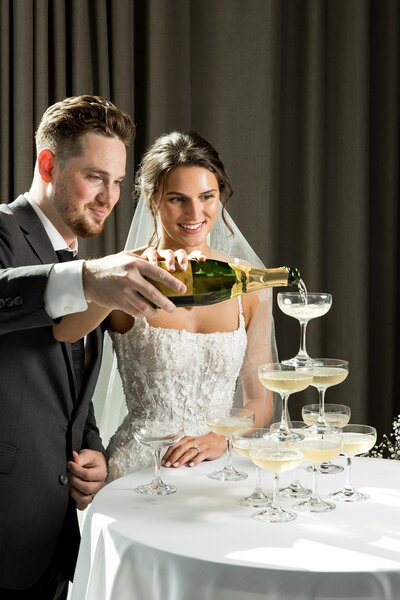 Jasper Hotel Fargo Wedding Photos