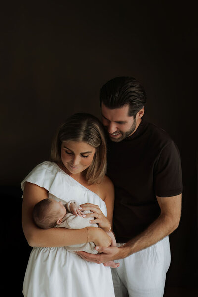 Stijlvolle newborn fotoshoot door Linda Photography