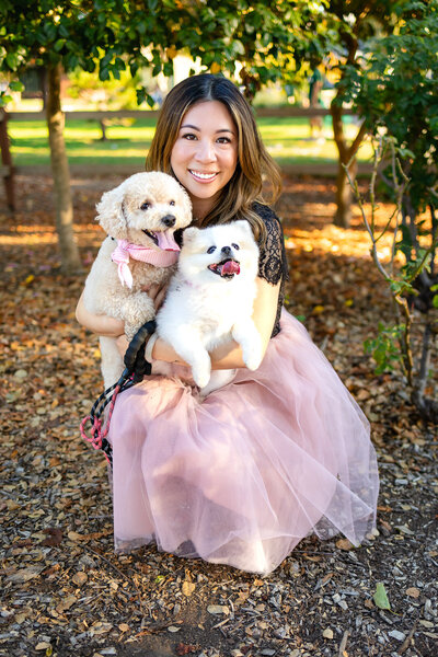 Outdoor branding session with women and her two dogs – Bay Area Headshot Portfolio | Ellobelle Photography