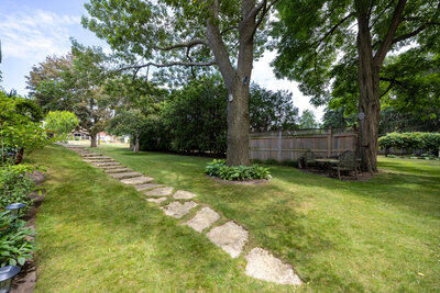 2640 Prestonvale yard (3)
