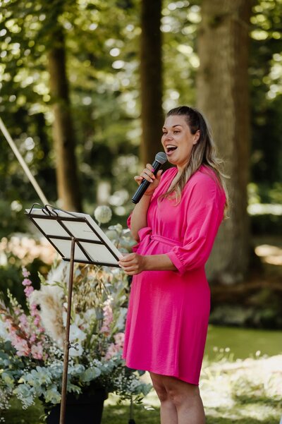 ceremoniespreker Babs van het Noorden