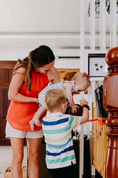 kitchen-family-Tay Ho shoot_basketball
