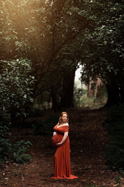 From adorable baby photos and delightful cake smash sessions to heartwarming family portraits, beautiful maternity photography, and precious newborn sessions, our expertise captures the essence of every moment.
