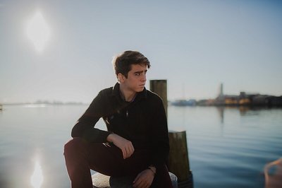 9baltimore-highschool-senior-guy-street-urban-fashion-fall