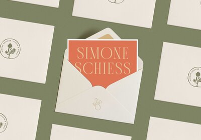 Envelopes for Simone