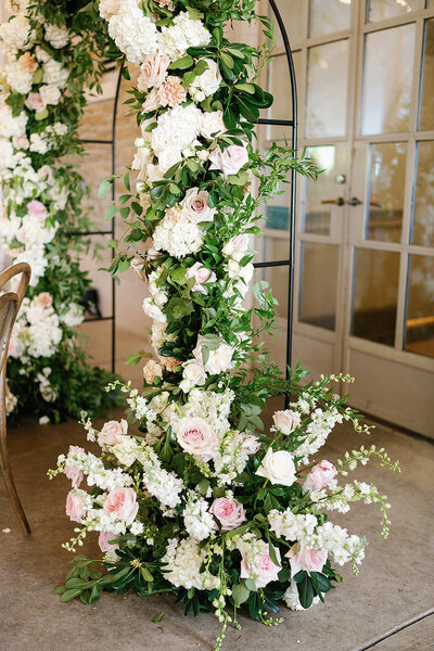 love-whimsy-events-cincinnati-wedding-planner-ault-park-holly-noel-photo (577)