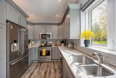 526 View Lake NEW eat in kitchen (6)