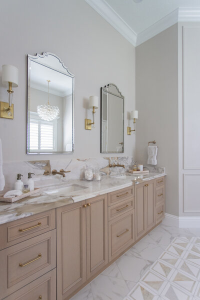 sally-barton-interiors-designer-anna-maria-island-florida-bathroom