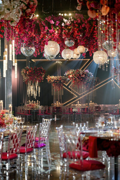 Berlez-Aspen-Avenue-Chicago-Wedding-Photographer-The-Canvas-Yanni-Design-Hot-Pink-Decor-Disco-9