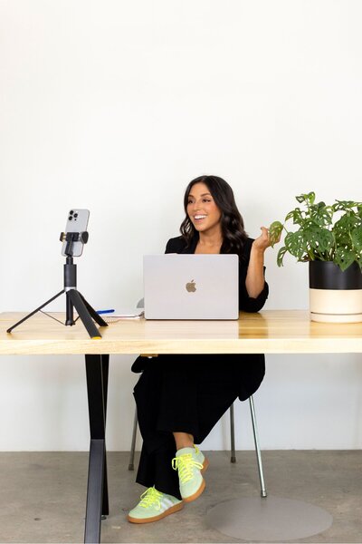 Founder, Lorna talking online meeting