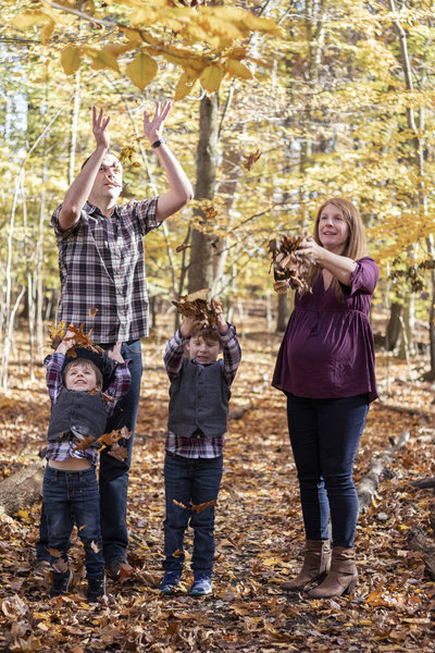 Outdoor fall family maternity photos by jaimee rae photography