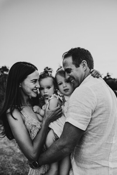 black and white family of four - sunset outdoors family perth photography - gracie and the wren