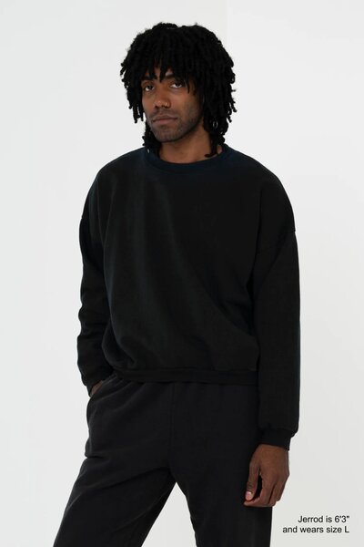 Trash_Crewneck_Black_Jerrod_Front_Crop